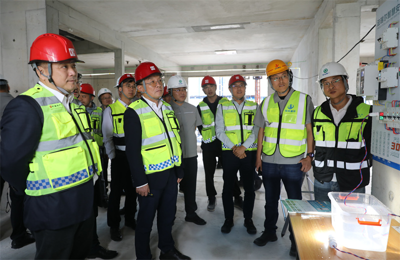2025年5月23日，中天建设集团在天津组织召开2025年中海发展客户履约推进会。中海发展副总裁郭磊、工程部总经理李建光、中海华北公司工程总徐杨忠等受邀出席。